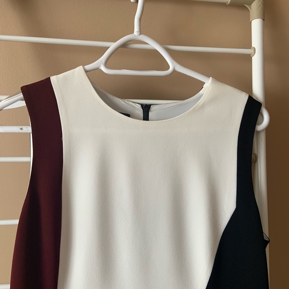 Judith & Charles Black, Ivory and Burgundy Sheath Dress Size 10 - Picture 3 of 9